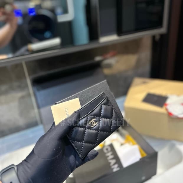 샤넬뷰티 램스킨 카드지갑 블랙 풀박스 무료배송