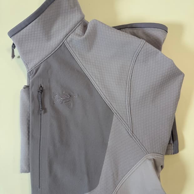 아크테릭스 델타 s