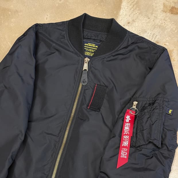 S 알파인더스트리 MA-1 스카이마스터 자켓 