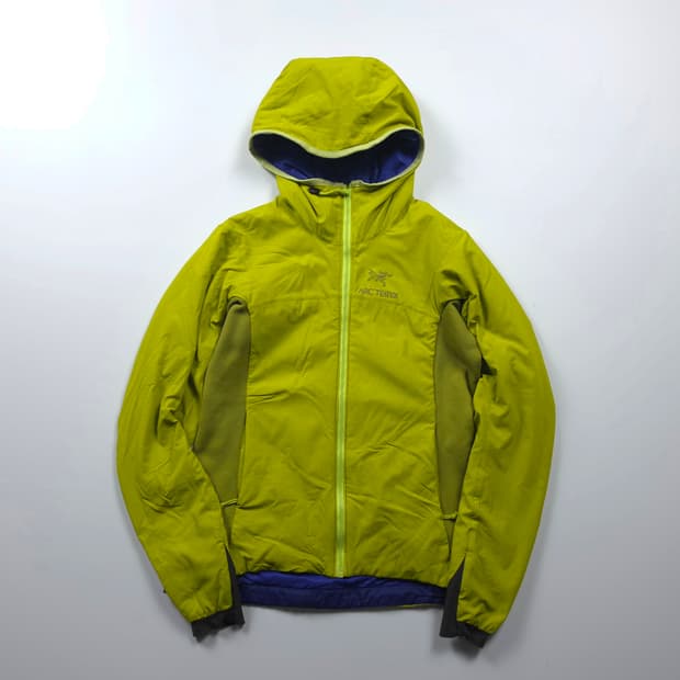 아크테릭스 우먼스 아톰 LT 인슐레이션 자켓 (85)