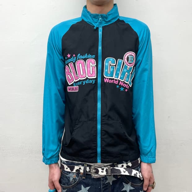 blog girl retro blue zip-up