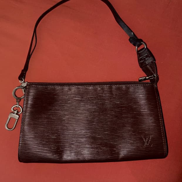 Louis Vuitton Moka Epi Leather Pochette