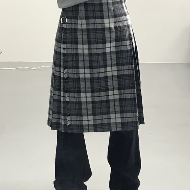 Oneil Of Dublin Checked Midi Lap Skirts