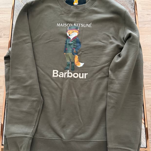 메종키츠네&바버 맨투맨 판매 L 사이즈 (약4회착용)