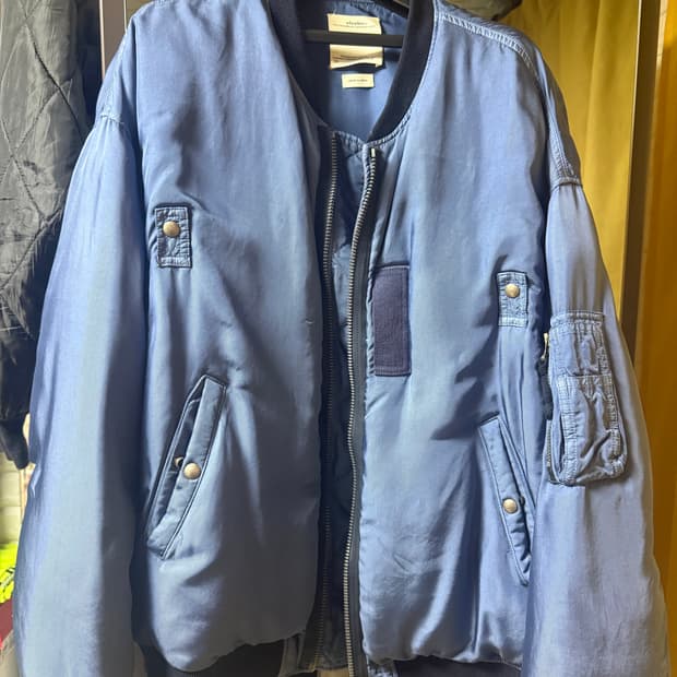 비즈빔 토르손 다운 4사이즈