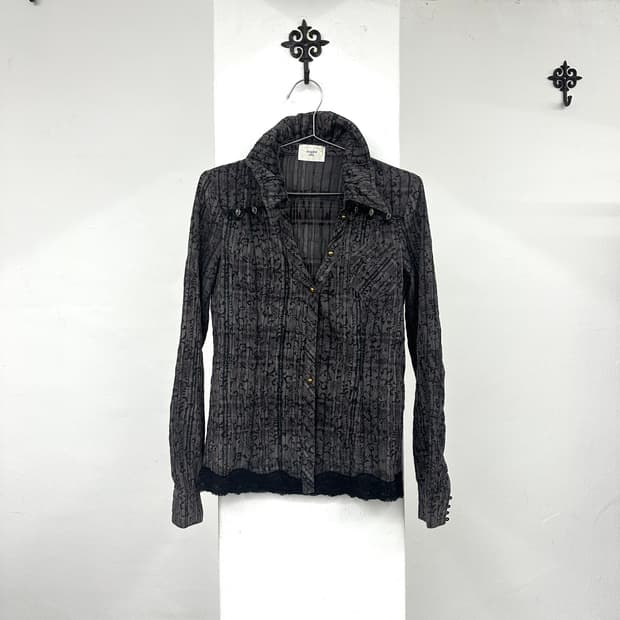 Chacoal floral pattern shirts