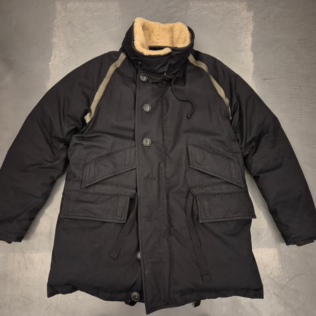 스펙테이터 익스플로러 파카