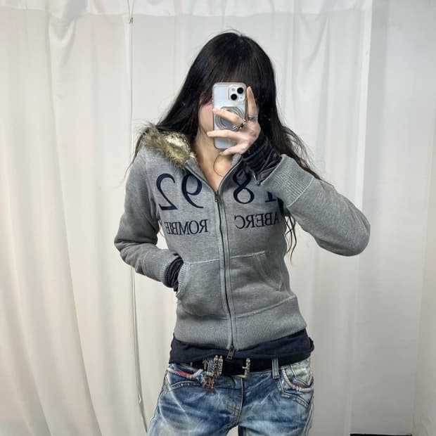 Abercrombie Grey Wolfjo Hoodie Zip-up