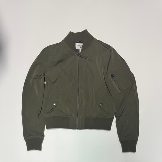 여성 유니클로 x 카린 로이펠트 ma1 크롭 봄버 자켓