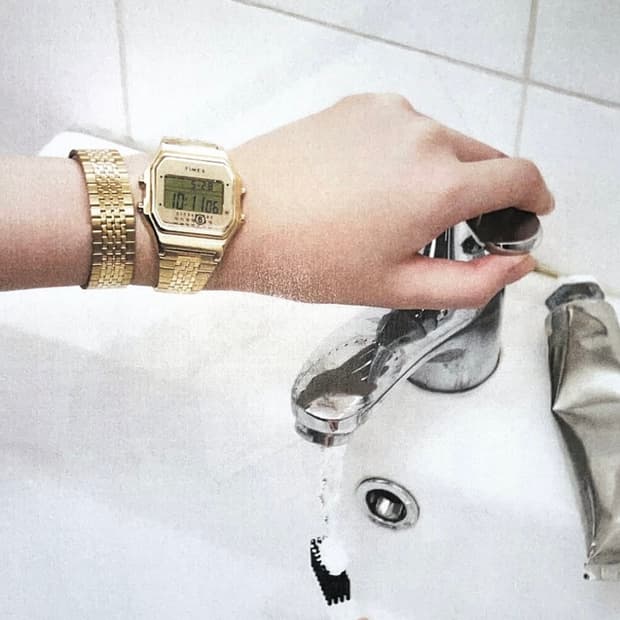 타이맥스 x MM6 메종 마르지엘라 T80 디지털 워치/골드