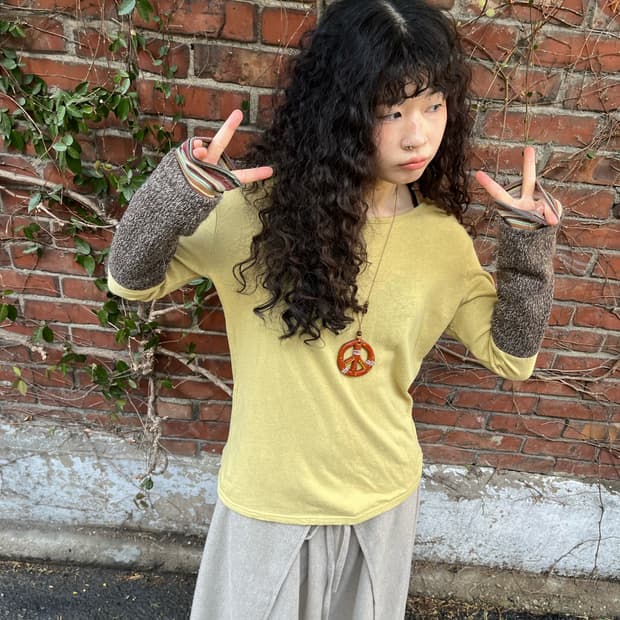 소매 니트 포인트 롱 슬리브