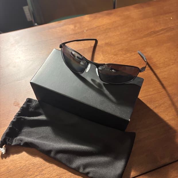 오클리 위스커 선글라서 편광렌즈