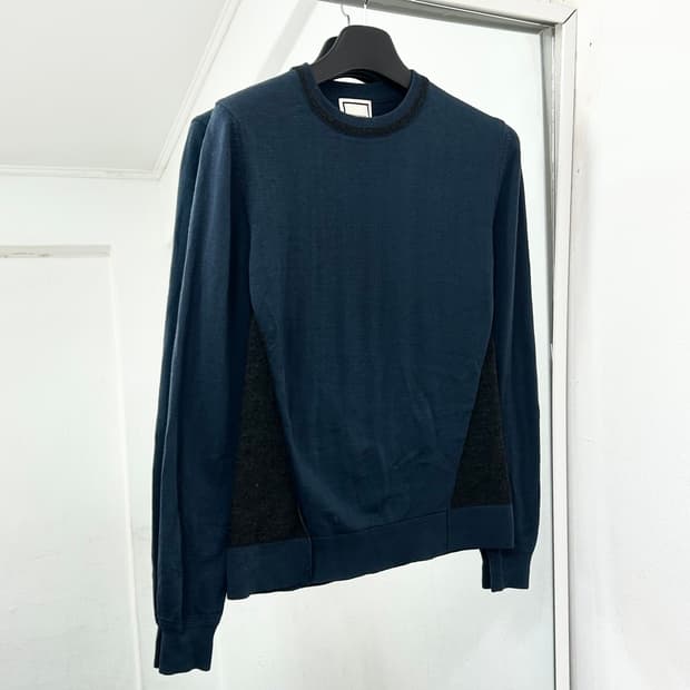 우영미 투톤 니트