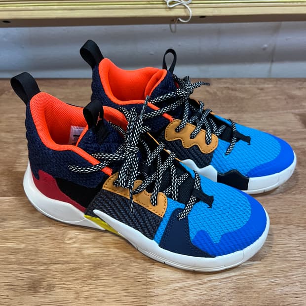 나이키조던 키즈 멀티컬러 농구화 스니커즈