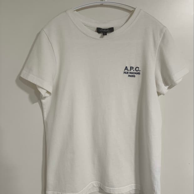 S 아페쎄 APC 반팔티셔츠