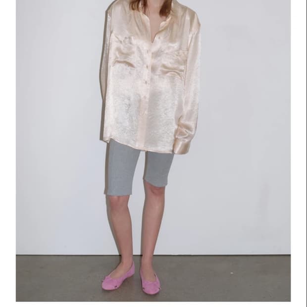 오버듀플레어 SATIN LABEL OVERFIT SHIRTS