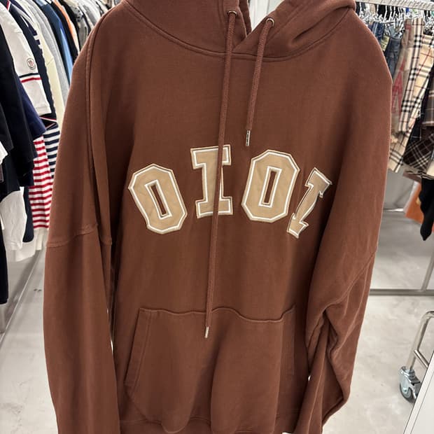 oioi 후드티