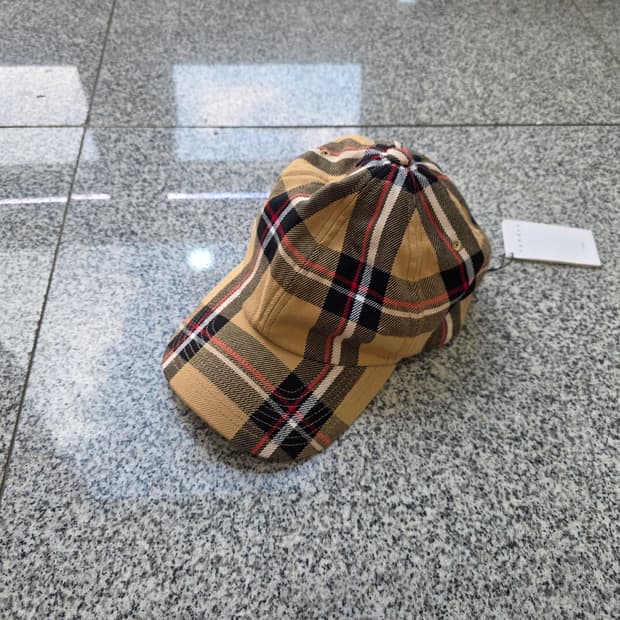 산드로 정품 모자(새상품)