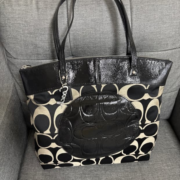 빈티지 코치 토트백 COACH Laura Signature Bag