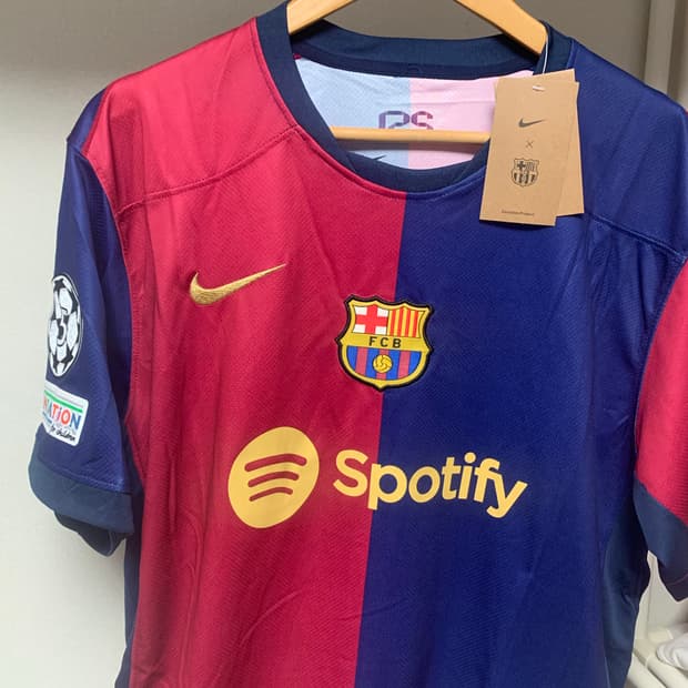 바르셀로나 24/25 홈 반팔 NO.8 페드리