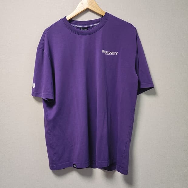 [105] 디스커버리 퍼플 반팔 티셔츠