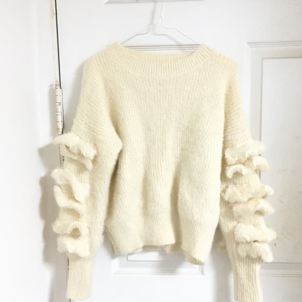 아이보리 앙고라 니트 