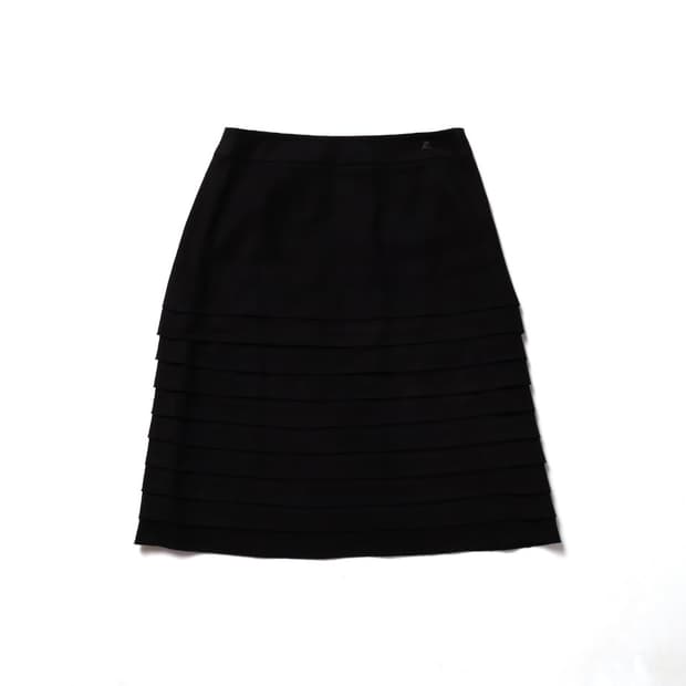 꾸레쥬 Courrages Ruffle Skirt  