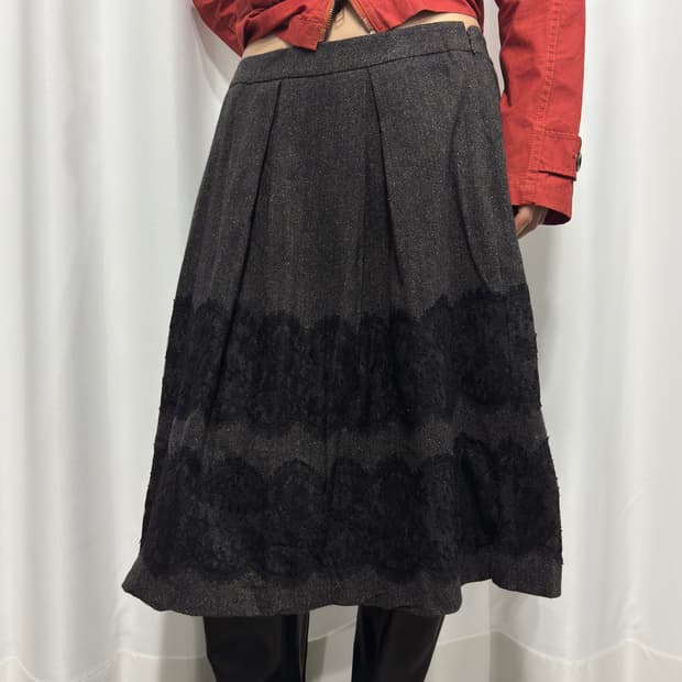 to be chic midi skirt