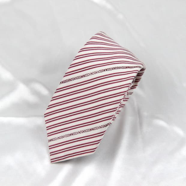 모스키노 6.7cm 미사용 S등급 이태리 명품넥타이