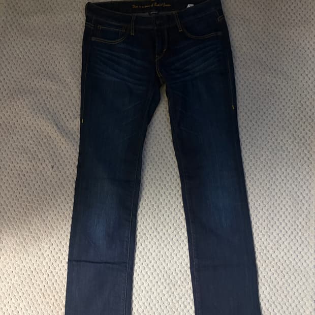 리바이스 슬림 핏 청바지