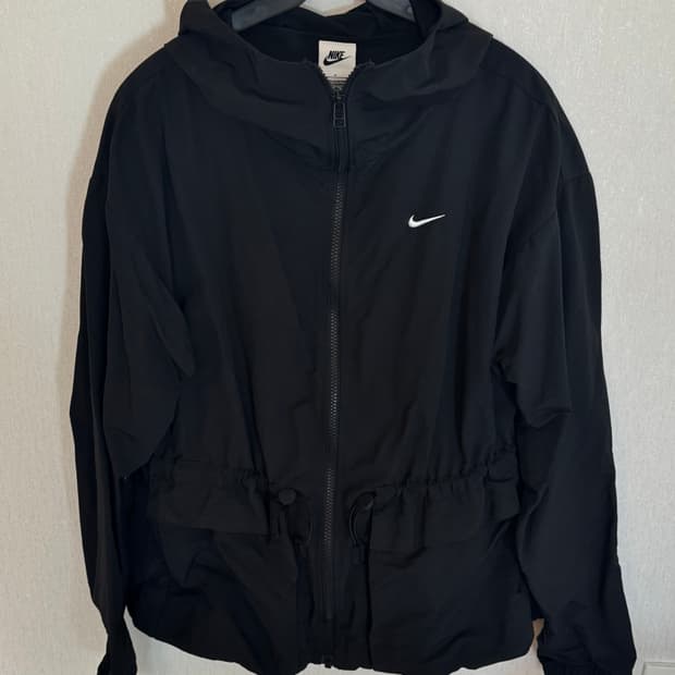 나이키 블랙 윈드브레이커