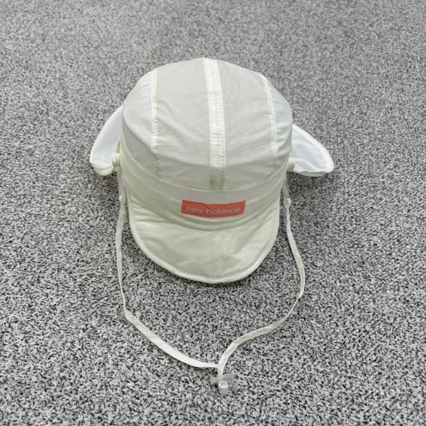 S 뉴발란스 키즈 야외 아쿠아 플랩캡 0423J