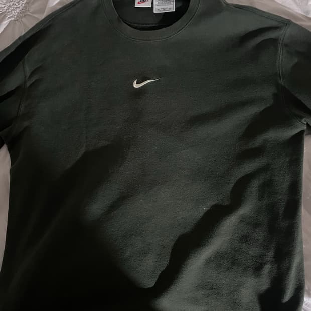 나이키 솔로 스우시 맨투맨 그린