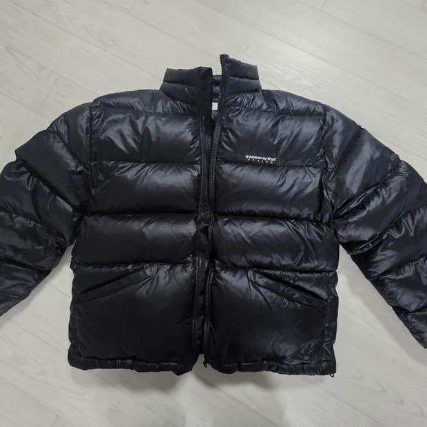 디스이즈네버댓 DSN 다운 푸퍼 자켓 블랙 XL사이즈