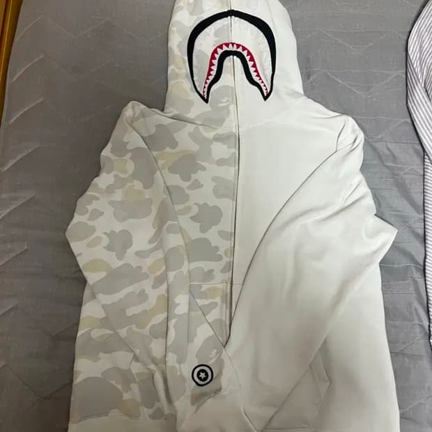베이프 시티 카모 하프 샤크 풀 집업