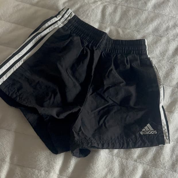 아디다스 반바지