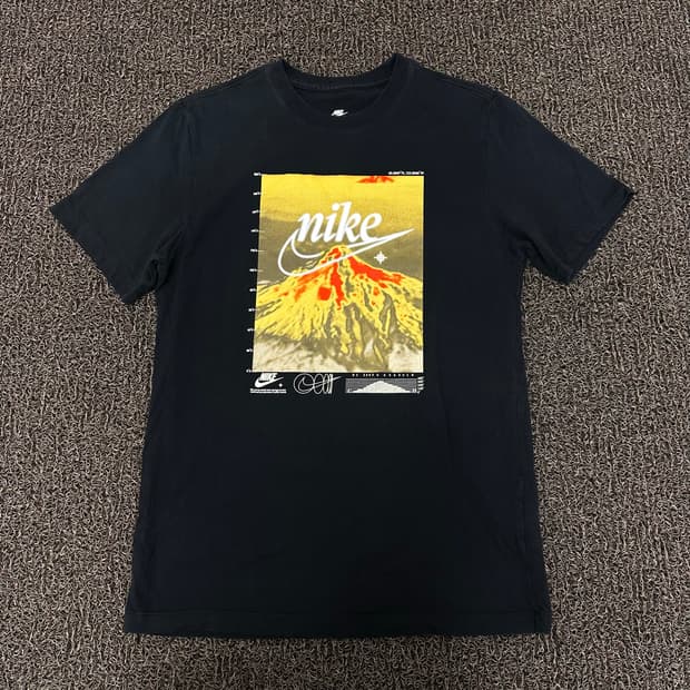 NIKE 나이키 반팔티셔츠 블랙 M