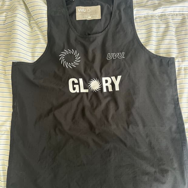 Uvu glory 싱글렛 M