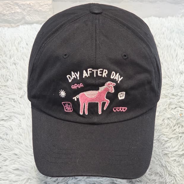 p3-9:아포아 데이애프터데이 자수 볼캡 블랙 (56-59cm)