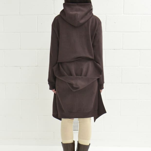 Tiles 타일즈 hoodie skirt (brown)