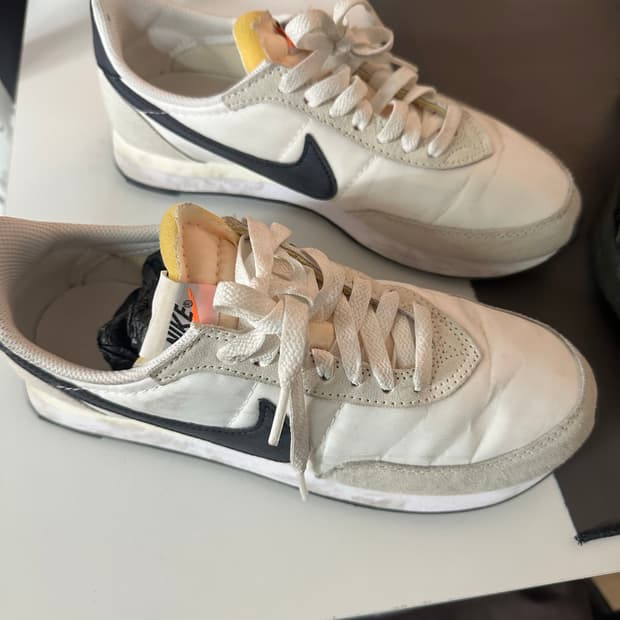 나이키 와플 트레이너2 250 사이즈 