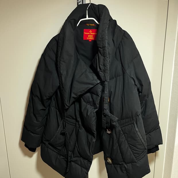 비비안웨스트우드 레드라벨 패딩