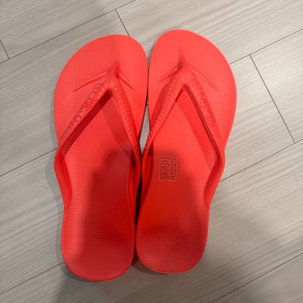 아치스 쪼리 플립플랍 코랄 m7w8 245-250 새상품