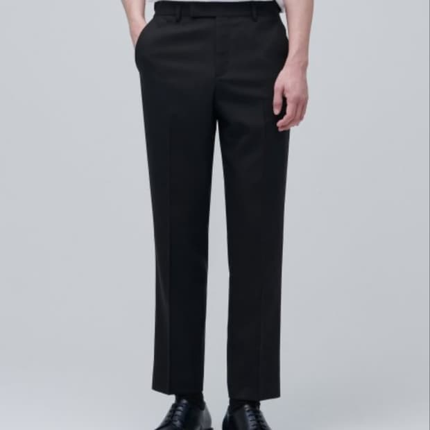 (새상품) 무신사스탠다드 / 울 블렌드 릴렉스드 테이퍼드 히든 밴딩 크롭