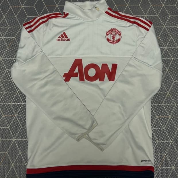 아디다스 맨유 빈티지 트랙탑