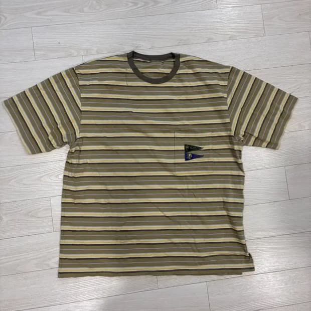 [XL] 캐피탈 멀티 보더 저지 패넌트 티셔츠