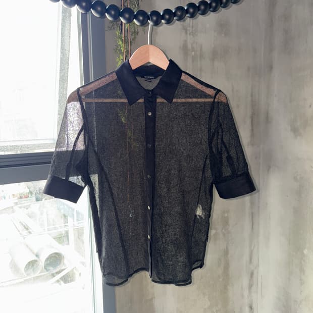 See-through detail bl