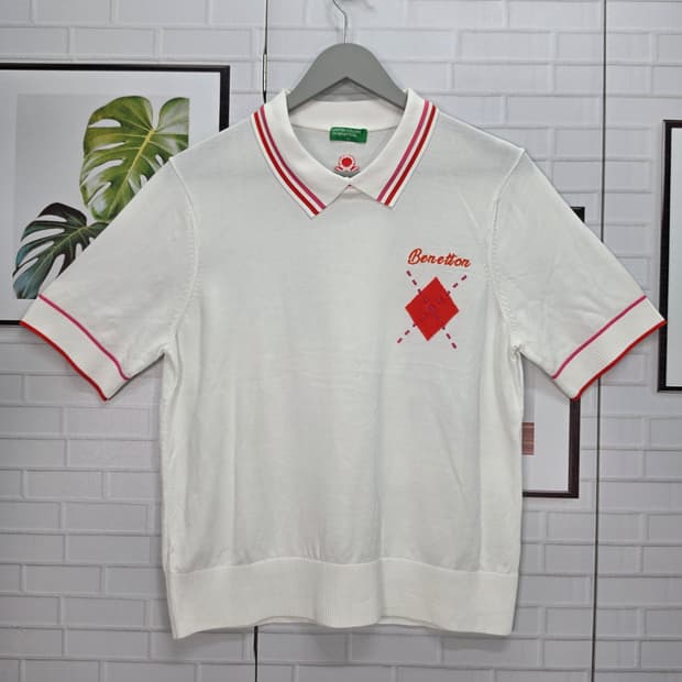25SS 베네통 여성 반팔 칼라 니트 티셔츠 100(L)사이즈 새상품급