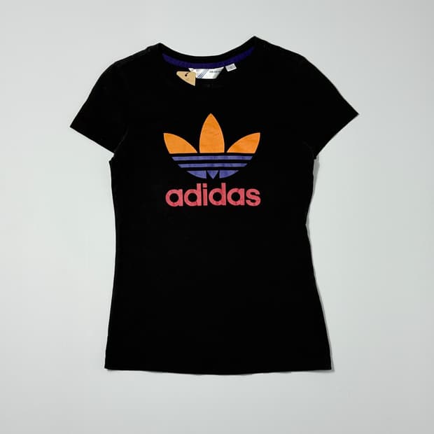 빈티지 adidas 오리지널 로고 슬림 반팔티