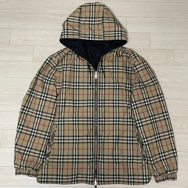 [ XXL ] 24fw 버버리 리버시블 체크 바람막이 자켓 새상품급
